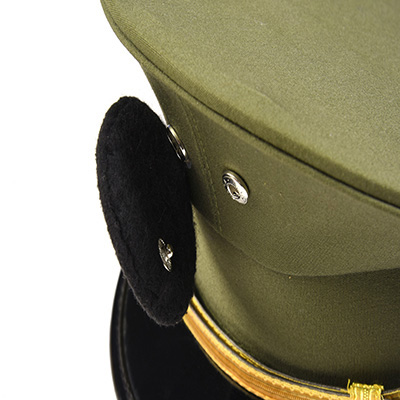 Removable cap badge