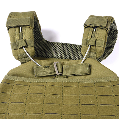 Quick release tactical vest